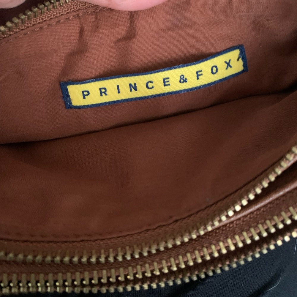 Aeropostal Prince and Fox brown Tan crossbody purse - Picture 2 of 2